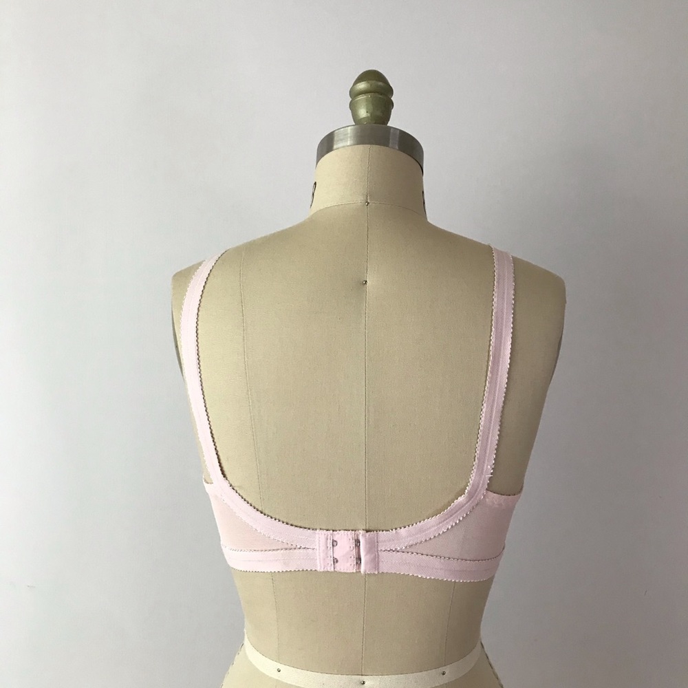 1960s Pink Lace Cone Bra Vintage Deep Scoop Back - Picture 3 of 7